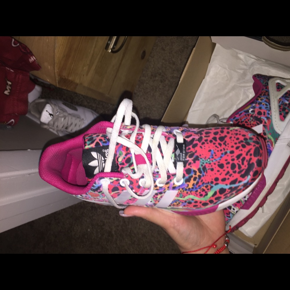 Adidas - Picture 2 of 2